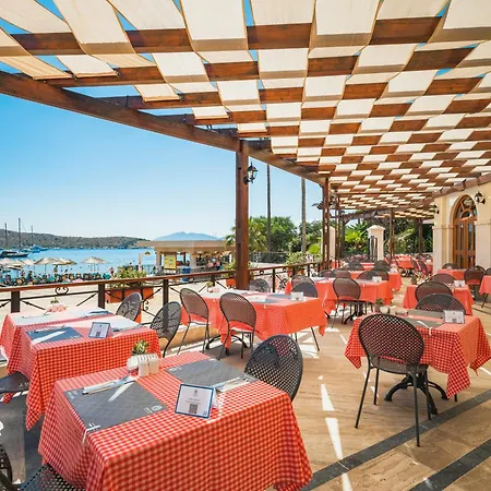 Selectum Colours Bodrum 5* 검벳
