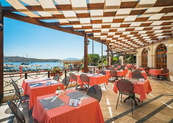 Selectum Colours Bodrum 5* Gümbet